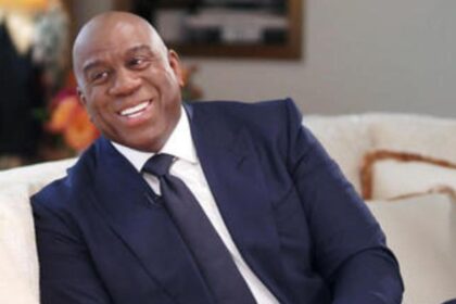 Magic Johnson Heartbroken as Anthony Davis' Agonizing Injury Costs Lakers Playoff Dreams