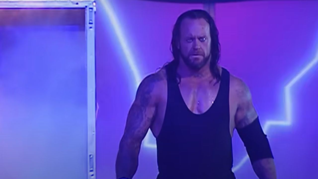 The Undertaker Dishes on His Role in "Suburban Commando" and Names Wrestling's Top Talkers