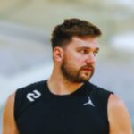 Luka Doncic's Foul Play: A Technical Twist Sparks Social Media Frenzy!