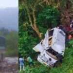 India Bus Disaster: Four Lives Lost, Thirteen Injured in Terrifying Plunge!