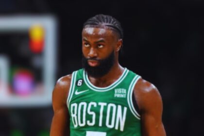 Celtics Nation on Edge: Jaylen Brown's Injury Casts Shadow Over Victory!