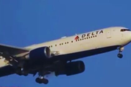 Unplanned Detour: Delta Flight 520's Turbulent Turn Back to JFK!