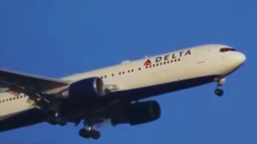 Unplanned Detour: Delta Flight 520's Turbulent Turn Back to JFK!