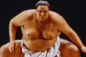 Sumo World Mourns: First Foreign-Born Grand Champion, Passes Away at 54!