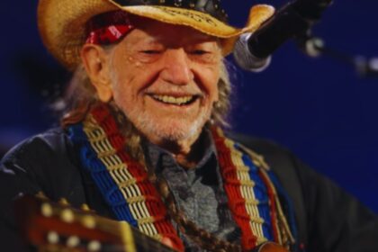 The Breakfast of Champions: Willie Nelson's Oatmeal Tradition at 91—What's the Secret Ingredient?