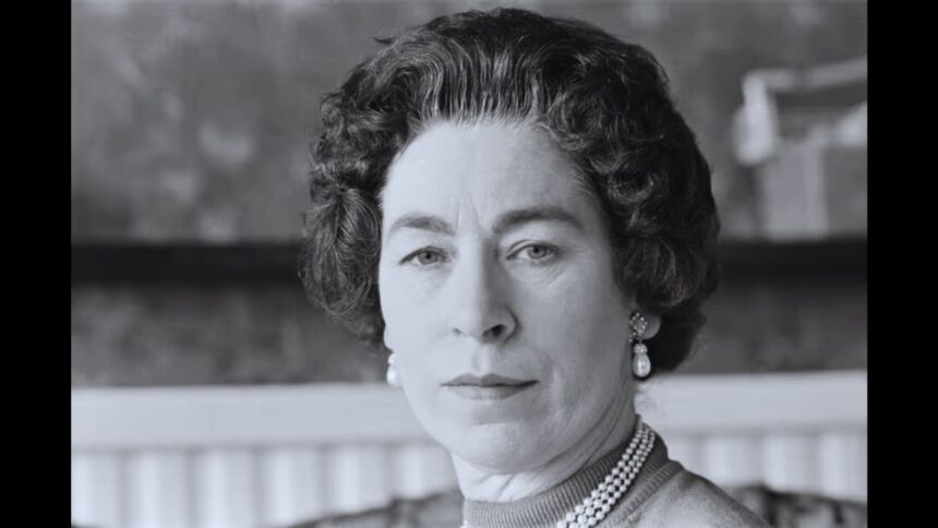 Jeannette Charles, Renowned Queen Elizabeth II Lookalike, Passes Away at 96