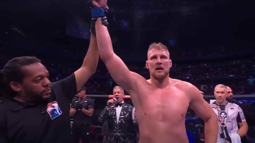 Alexander Volkov Makes Waves with Hair Styling Break During Dominant UFC Saudi Arabia Victory